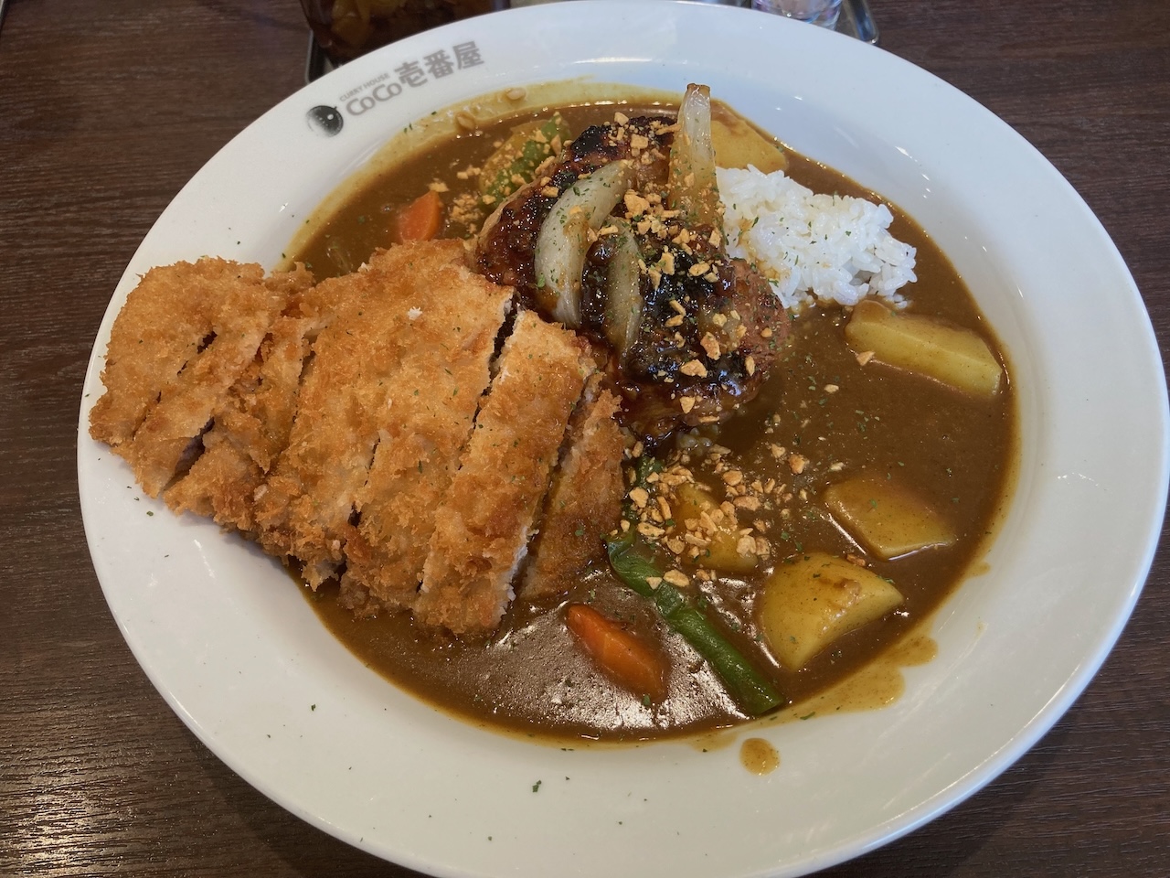カツは外せません